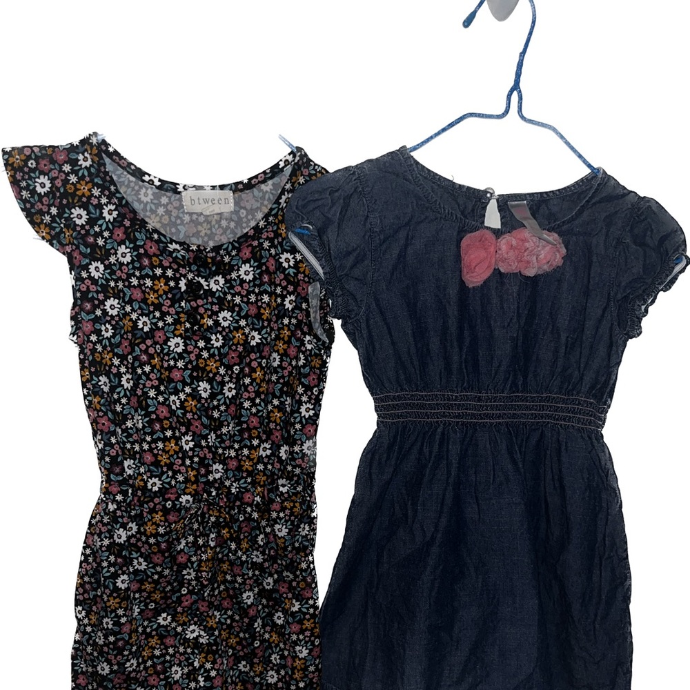 GIRLS 4T BUNDLE OF DRESSES - Picture 5 of 5